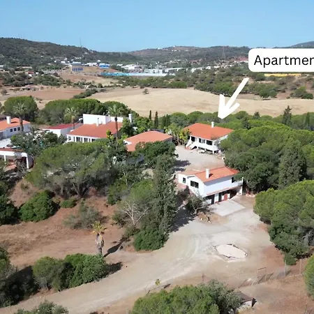 Pool Side Nest Quinta Do Vale Apartment *